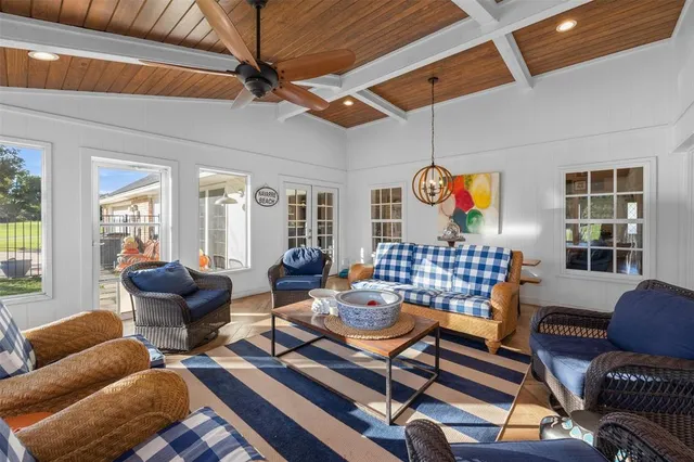 $825,000 | 7117 Serrano Drive, Benbrook, TX 76126