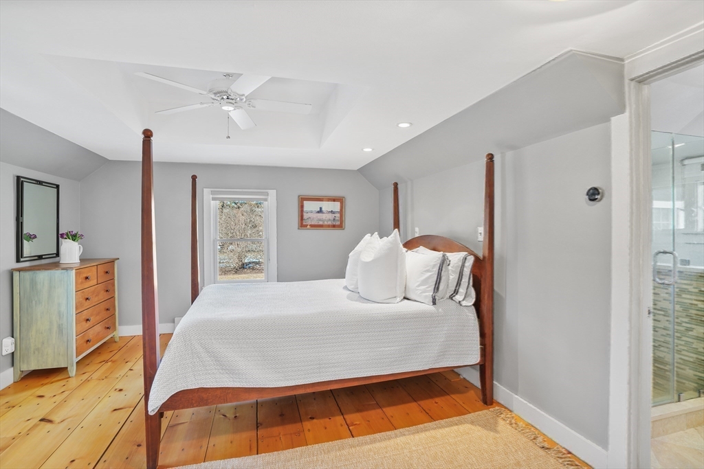 28 Crocker Drive Edgartown, MA 02539 - Photo 17 of 24