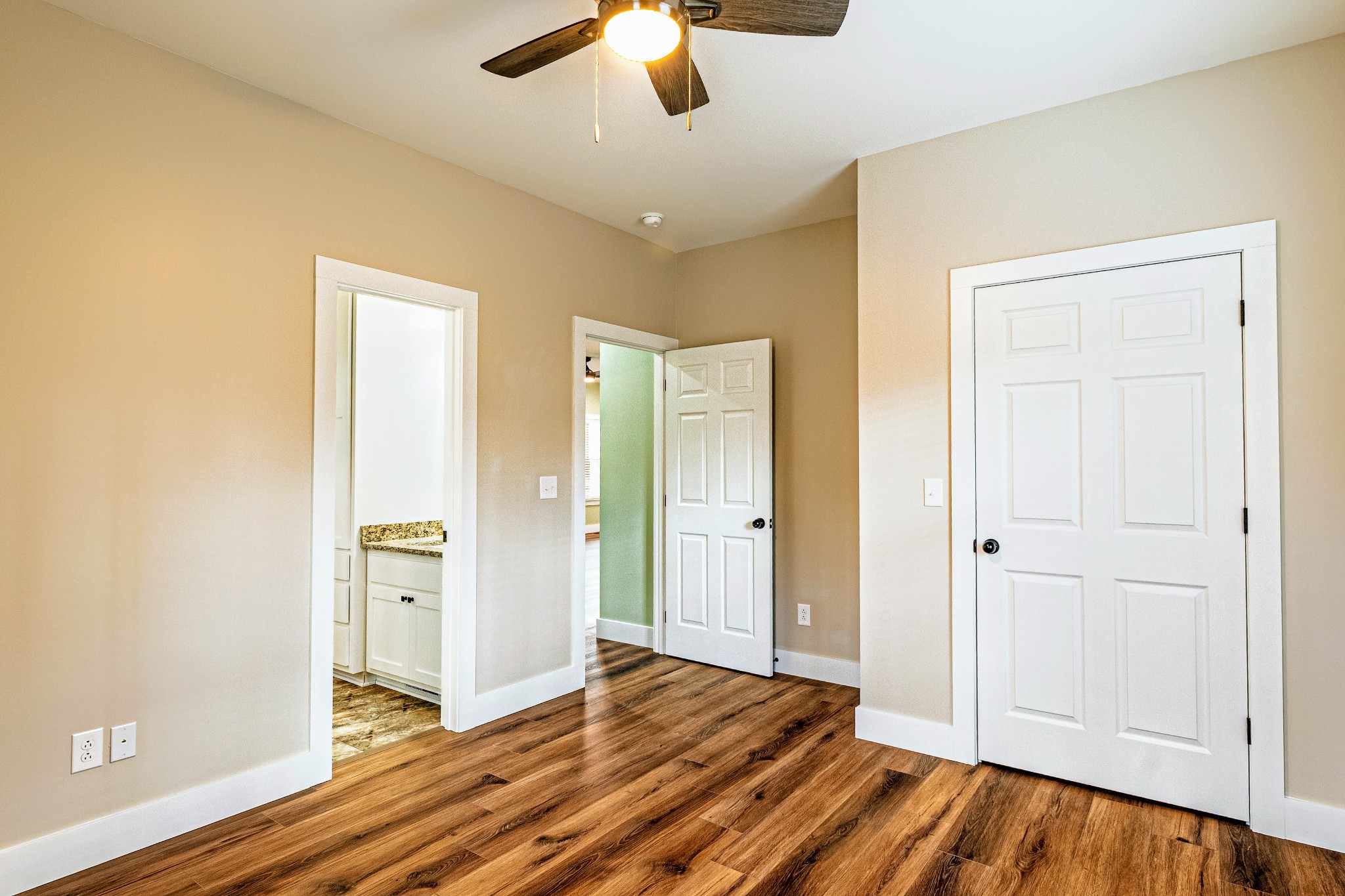 1875 Rocky Hollow Road Erin, TN 37061 - Photo 16 of 31 a view of a livingroom with wooden floor