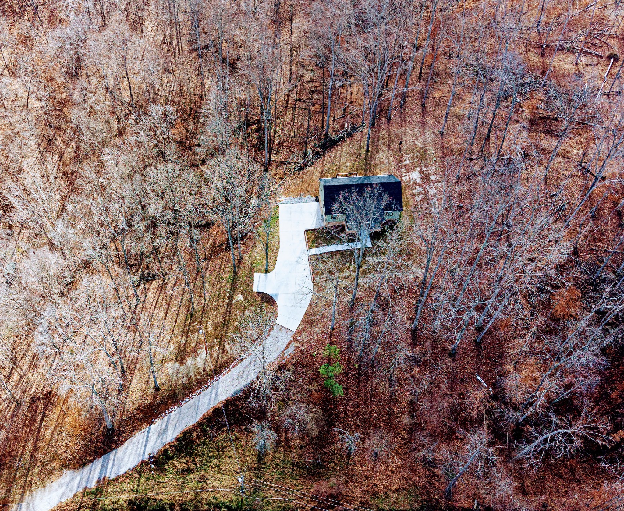 1875 Rocky Hollow Road Erin, TN 37061 - Photo 23 of 31 a view of a yard with wooden fence