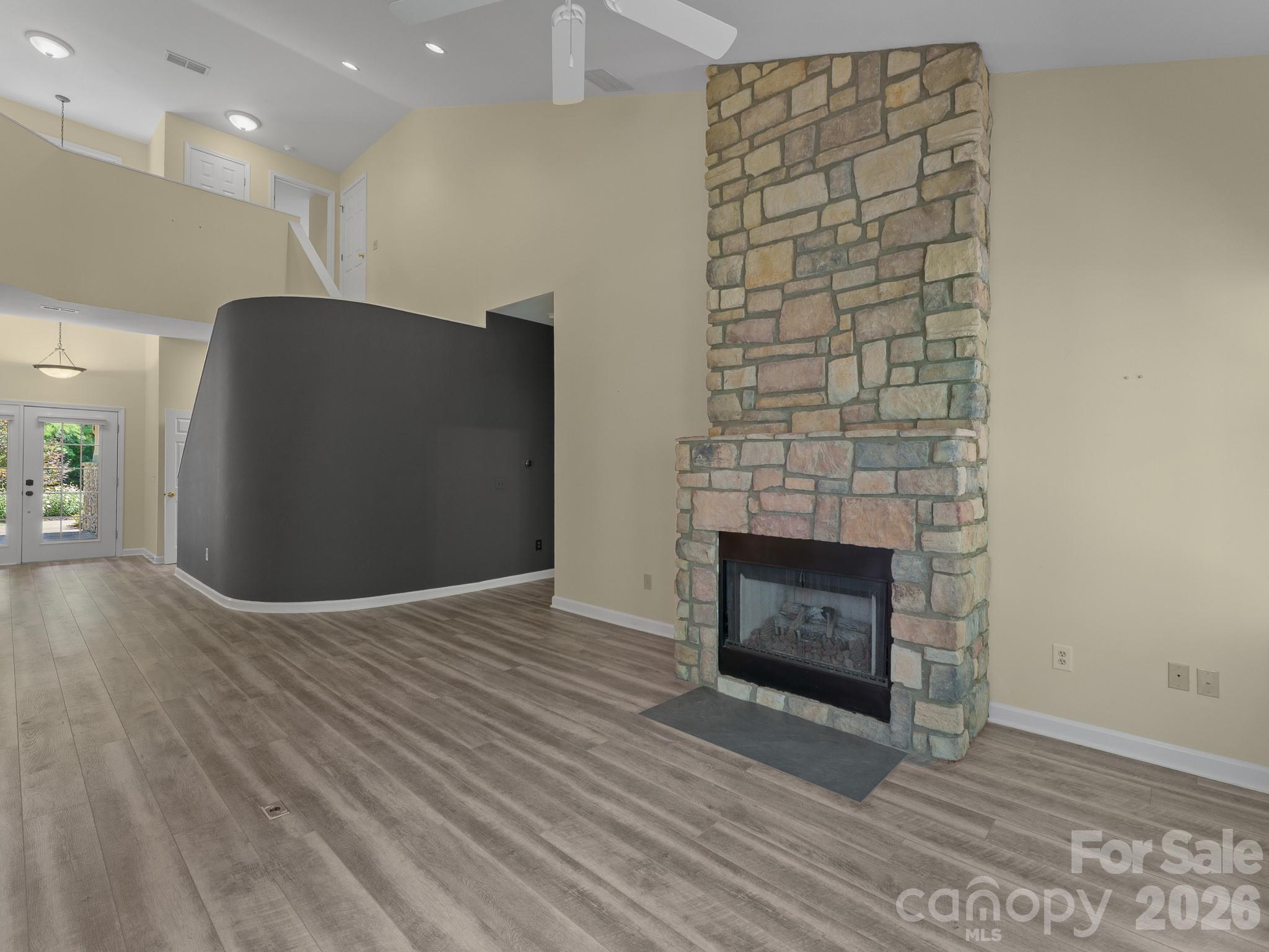 47 Ridgetop Circle, Unit 202 Brevard, NC 28712 - Photo 4 of 48 Gallery Image 4