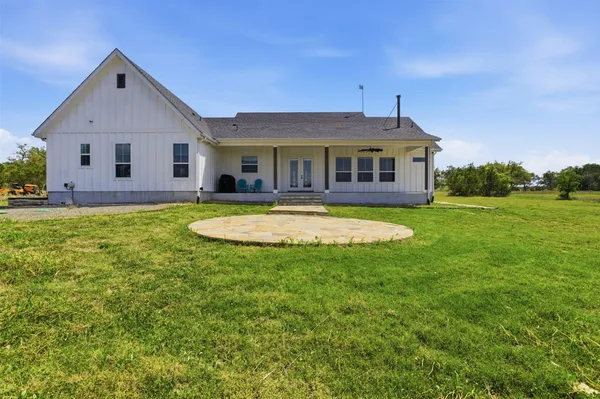 $850,000 | 300 County Road 220, Florence, TX 76527