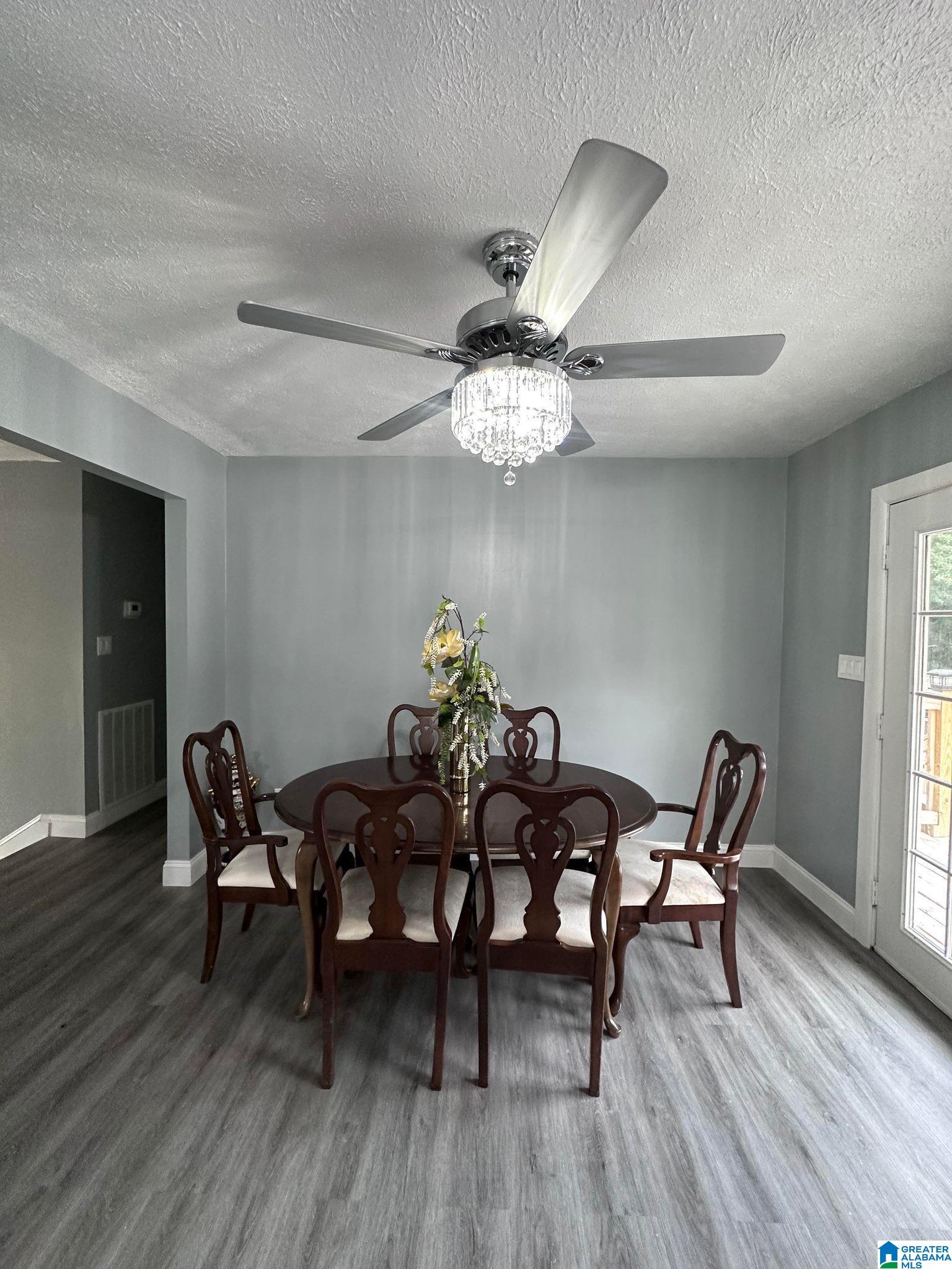 1708 Victoria Lane Anniston, AL 36207 - Photo 5 of 33