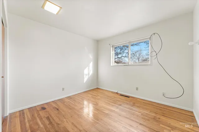 $240,000 | 775 South 13th E Street, Mountain Home, ID 83647