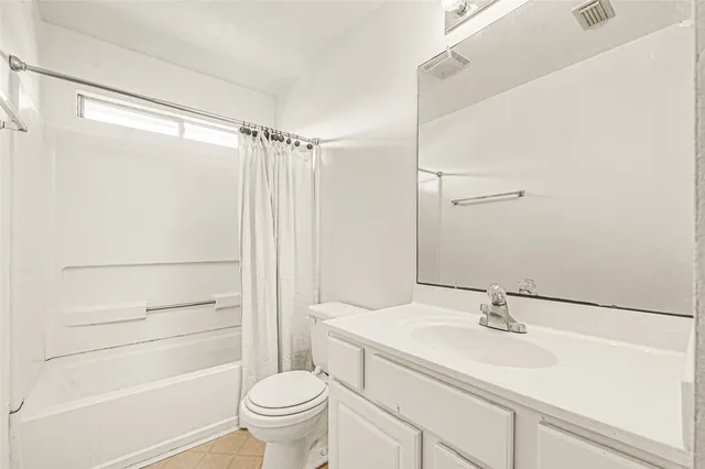 $275,000 | 1031 Deerpass Drive, Channelview, TX 77530