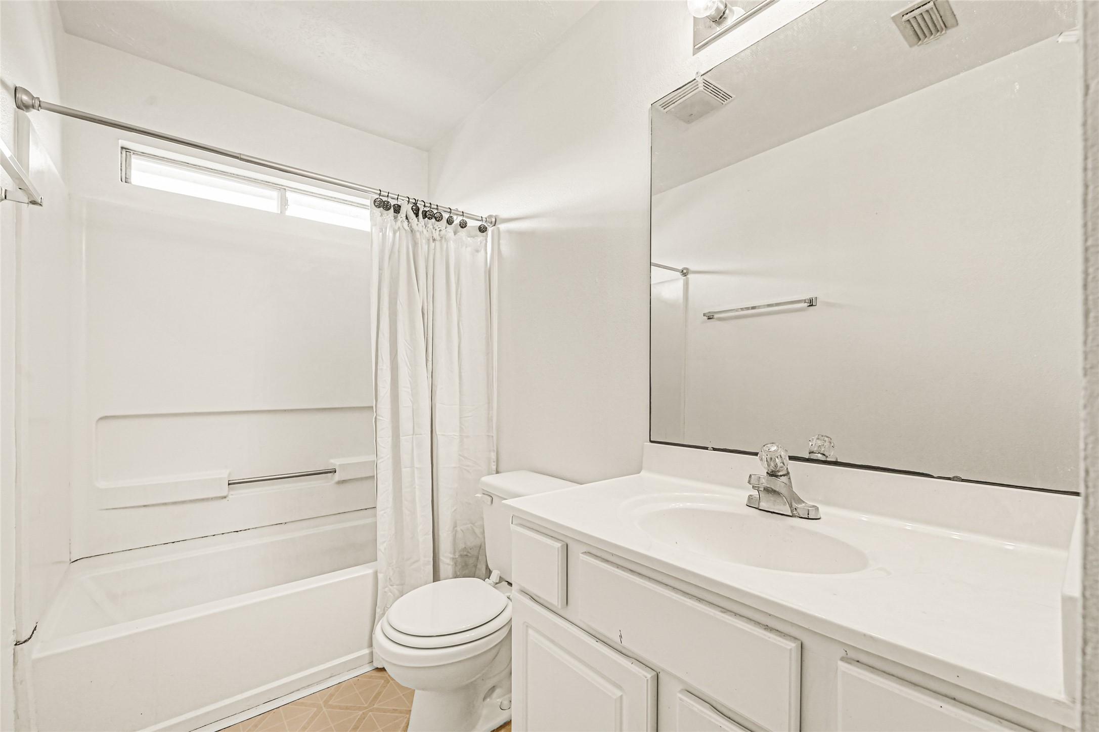 1031 Deerpass Drive Channelview, TX 77530 - Photo 18 of 26