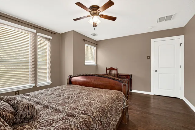 $275,000 | 1031 Deerpass Drive, Channelview, TX 77530