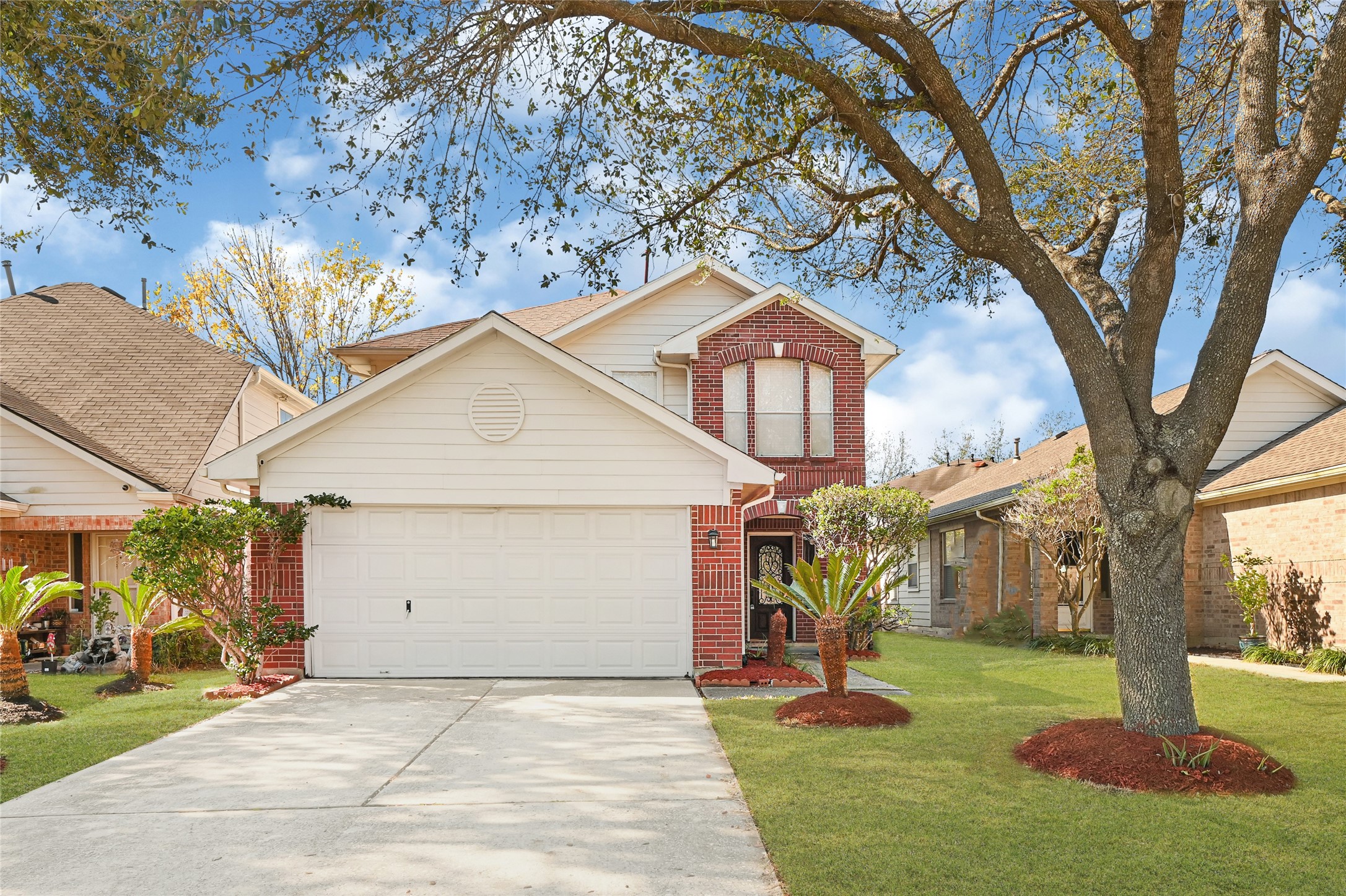 1031 Deerpass Drive Channelview, TX 77530 - Photo 2 of 26