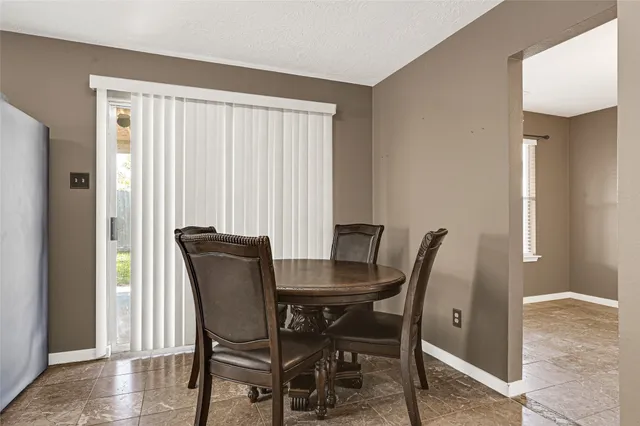 $275,000 | 1031 Deerpass Drive, Channelview, TX 77530