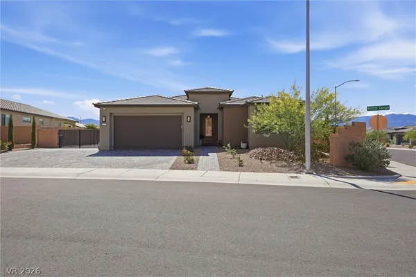 $685,000 | 696 Vertical Canyon, Mesquite, NV 89034