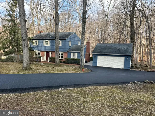 $695,000 | 13008 Dulaney Valley Road, Glen Arm, MD 21057