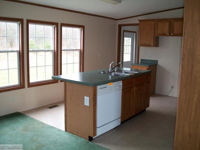 173 Saddle Vw Road Ennice, NC 28623 - Photo 2 of 5 Kitchen.