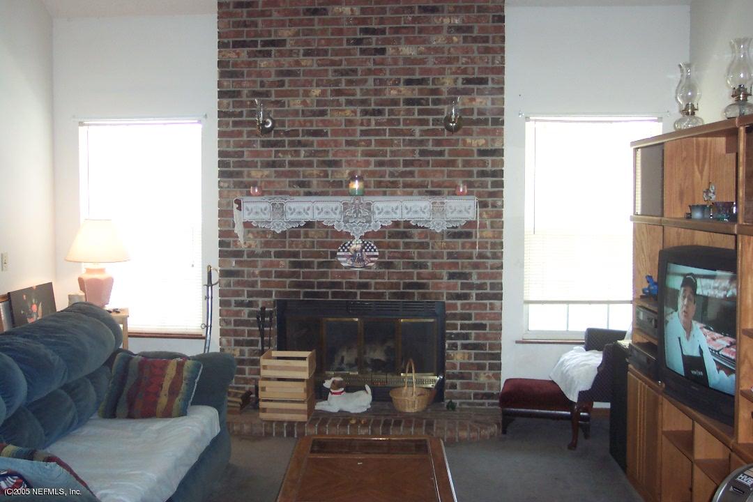 3616 Spring Lake Road Jacksonville, FL 32210 - Photo 5 of 5 Great room/ FP