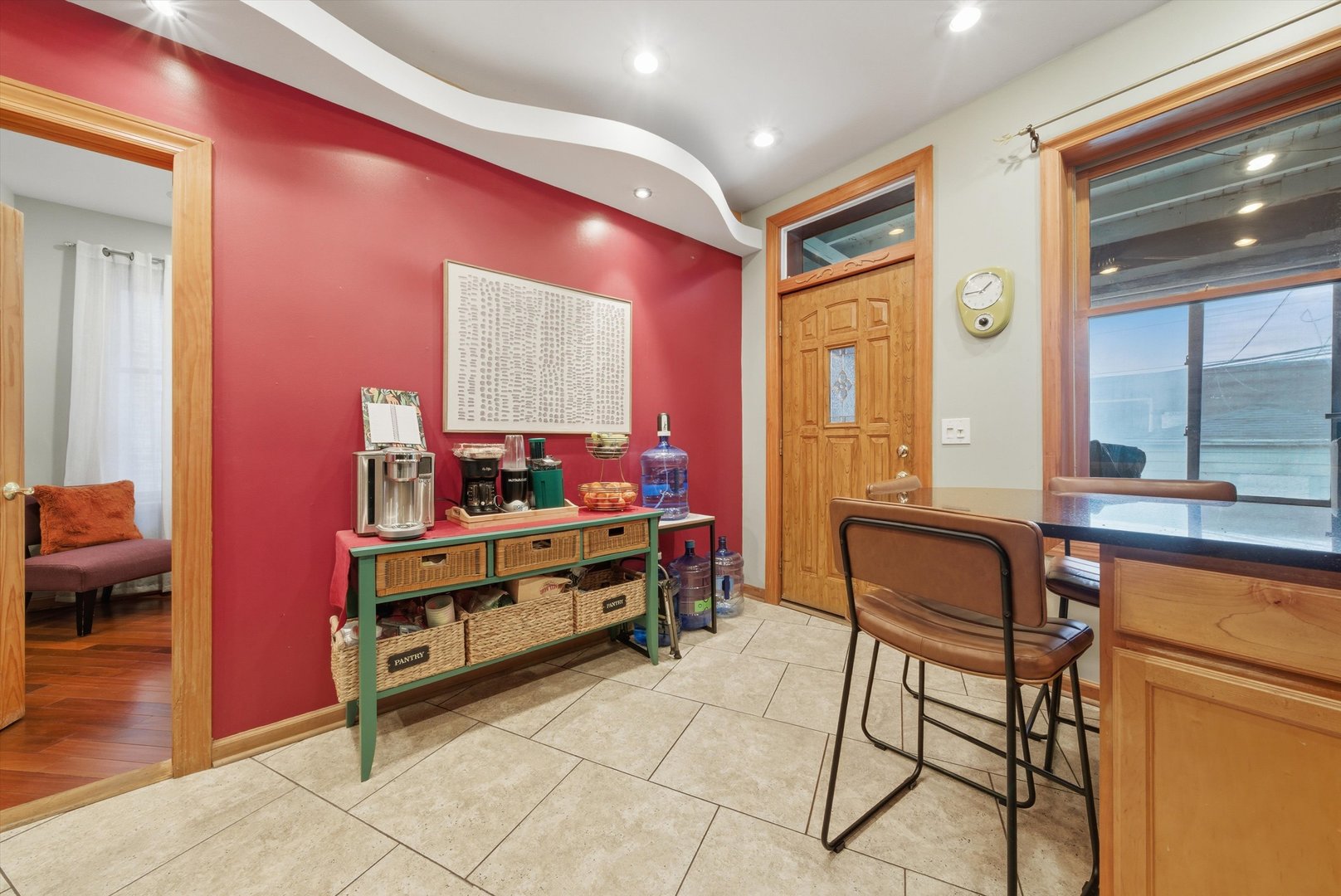 3975 West Barry Avenue Chicago, IL 60618 - Photo 14 of 52