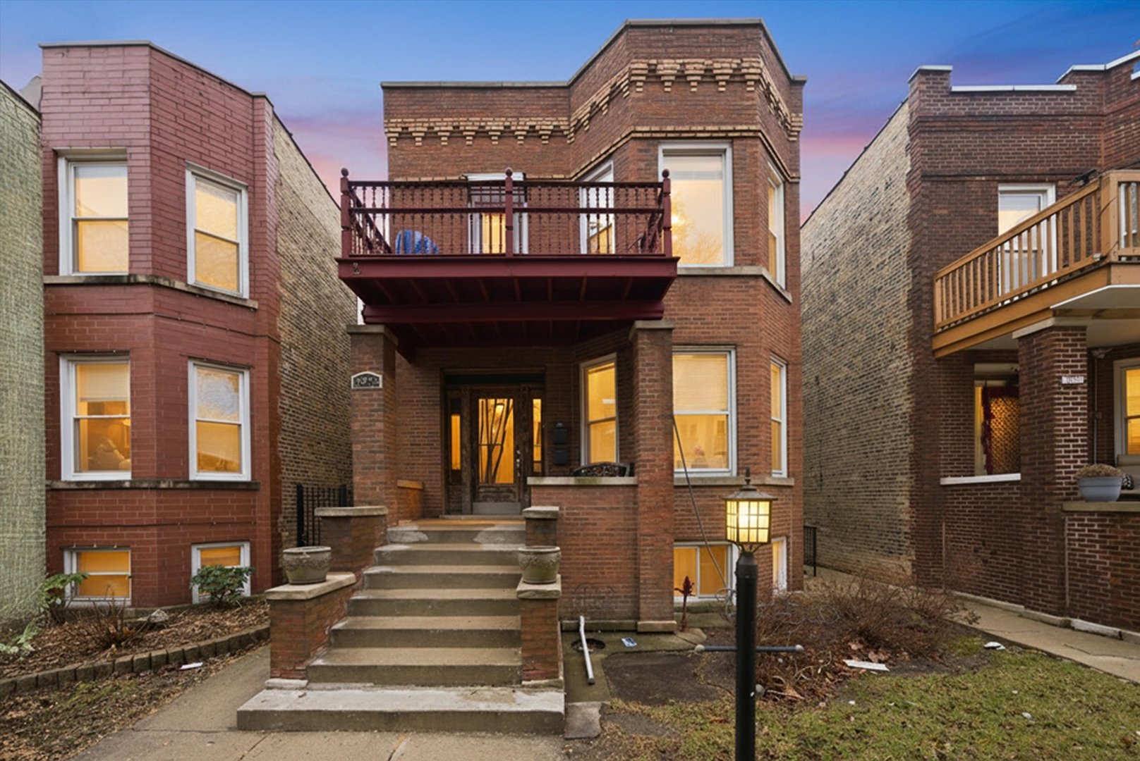 3975 West Barry Avenue Chicago, IL 60618 - Photo 2 of 52