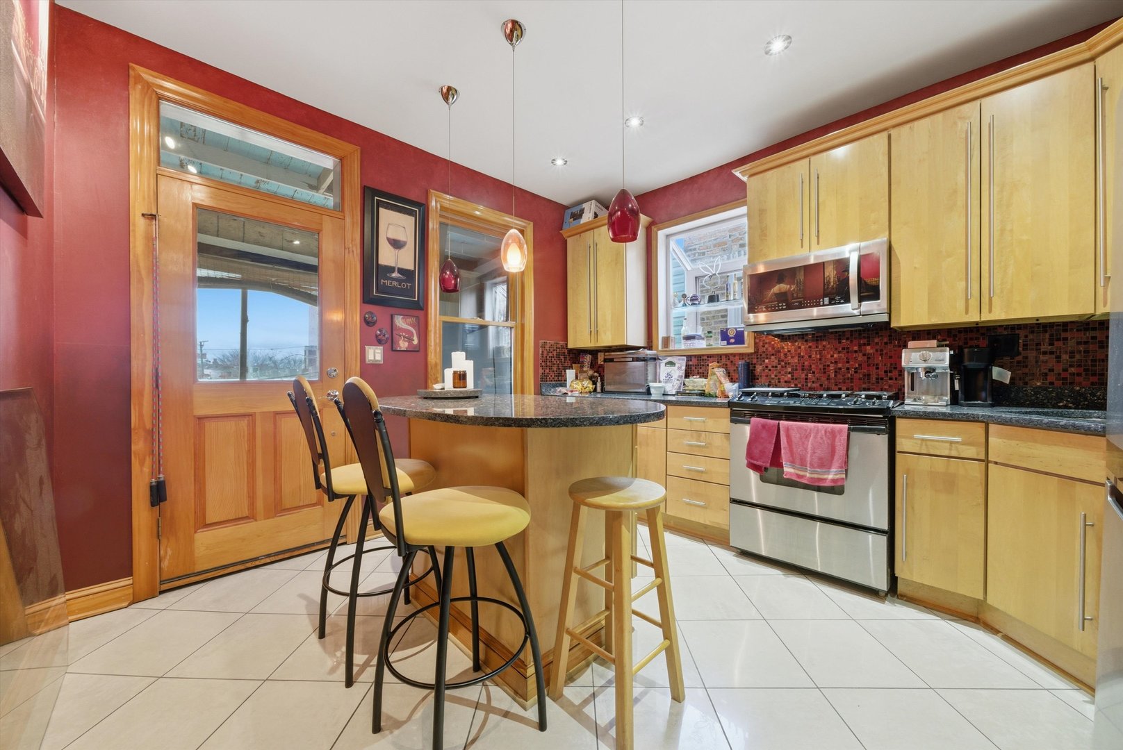 3975 West Barry Avenue Chicago, IL 60618 - Photo 25 of 52