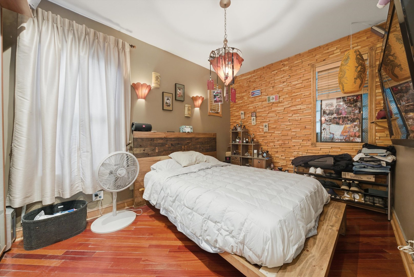 3975 West Barry Avenue Chicago, IL 60618 - Photo 29 of 52