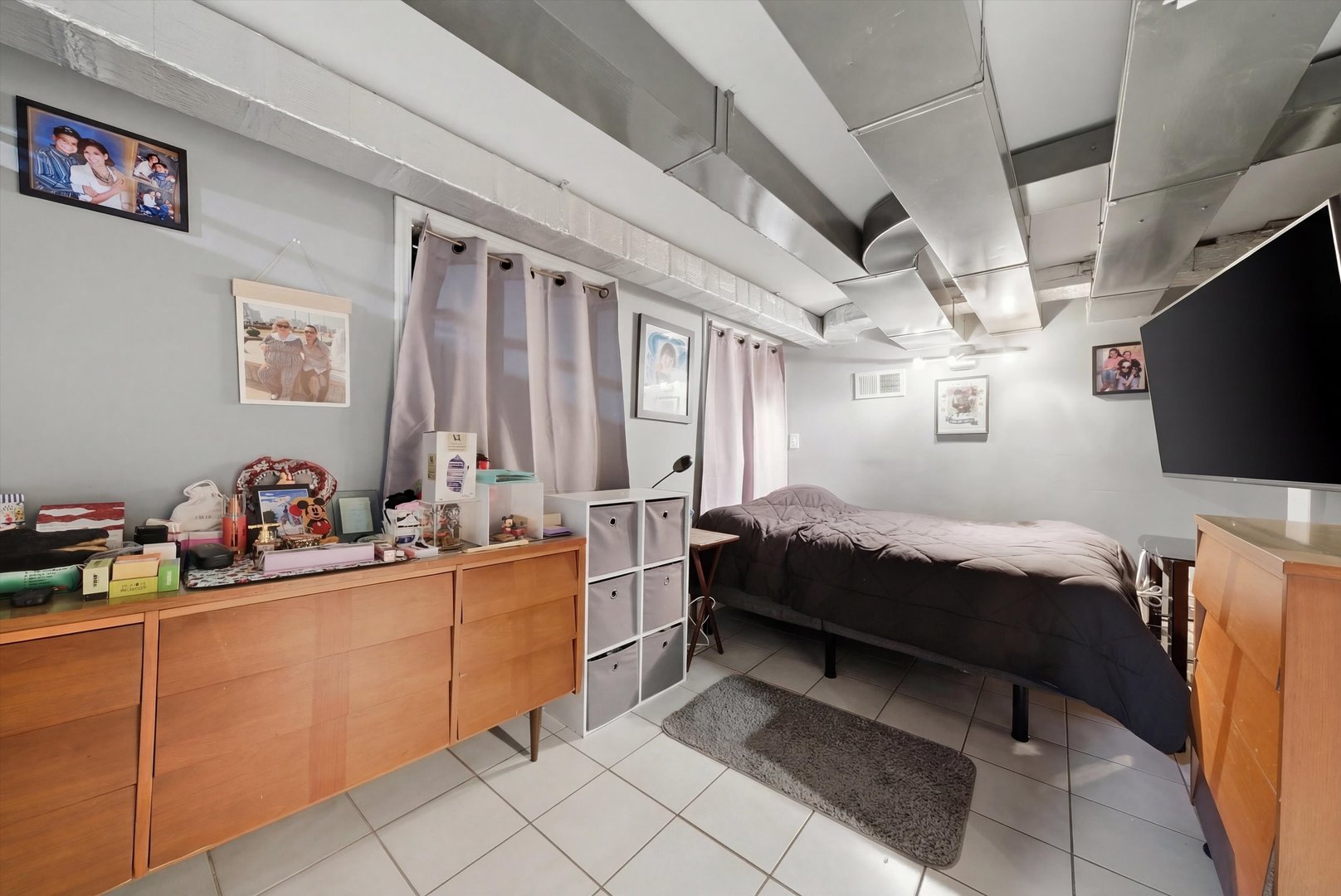 3975 West Barry Avenue Chicago, IL 60618 - Photo 40 of 52