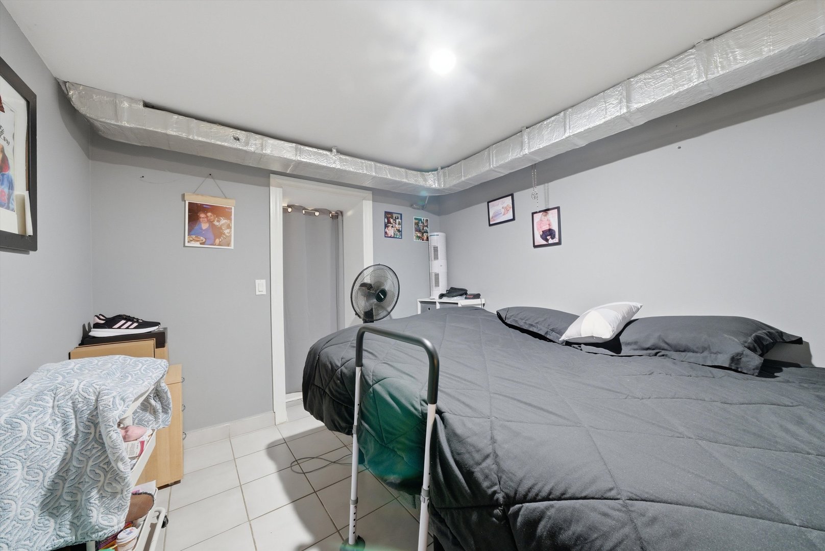 3975 West Barry Avenue Chicago, IL 60618 - Photo 41 of 52