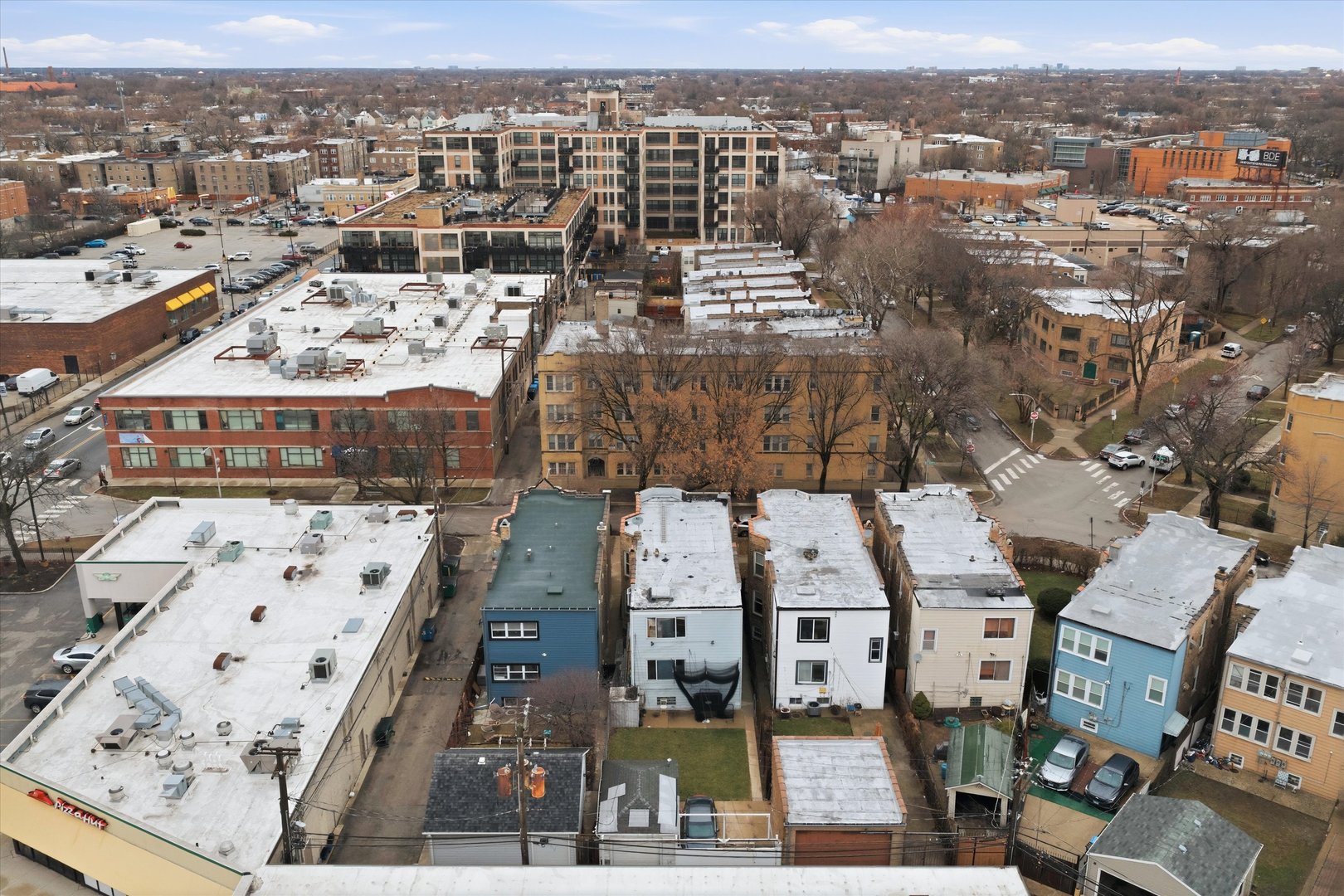 3975 West Barry Avenue Chicago, IL 60618 - Photo 51 of 52