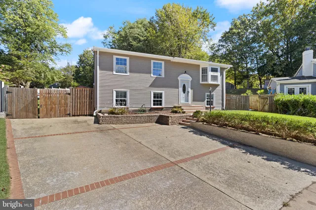 $2,800 | 13730 Marilyn Court, Woodbridge, VA 22193