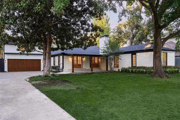 $2,250,000 | 6021 Northwood Road, Dallas, TX 75225