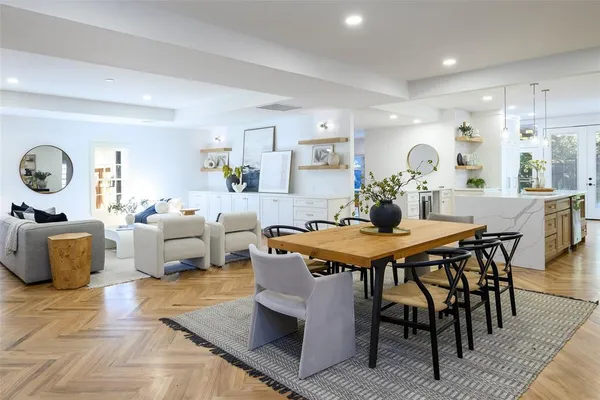 $2,250,000 | 6021 Northwood Road, Dallas, TX 75225