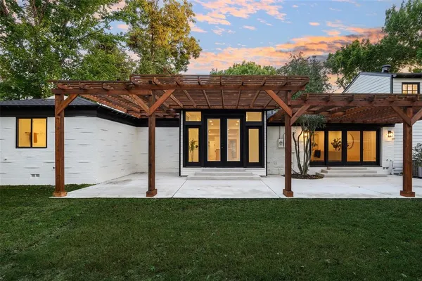 $2,250,000 | 6021 Northwood Road, Dallas, TX 75225