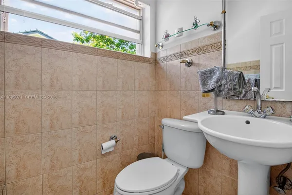 $1,680,000 | 7720 Southwest 176th Street, Palmetto Bay, FL 33157