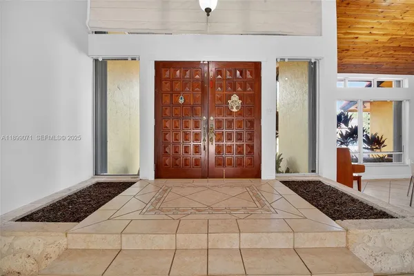 a view of a entryway