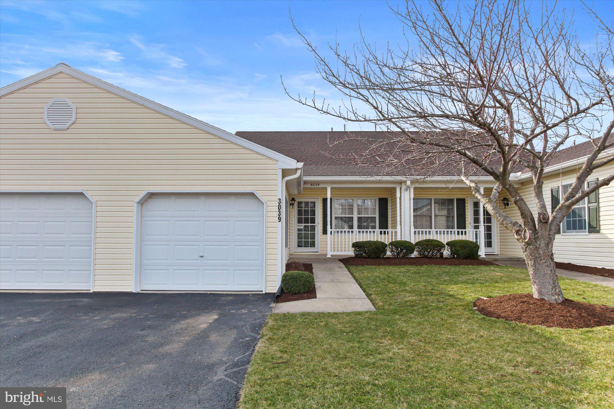 3039 Lakefield Road, Unit 3039 York, PA 17402 - Photo 1 of 30 Gallery Image 1
