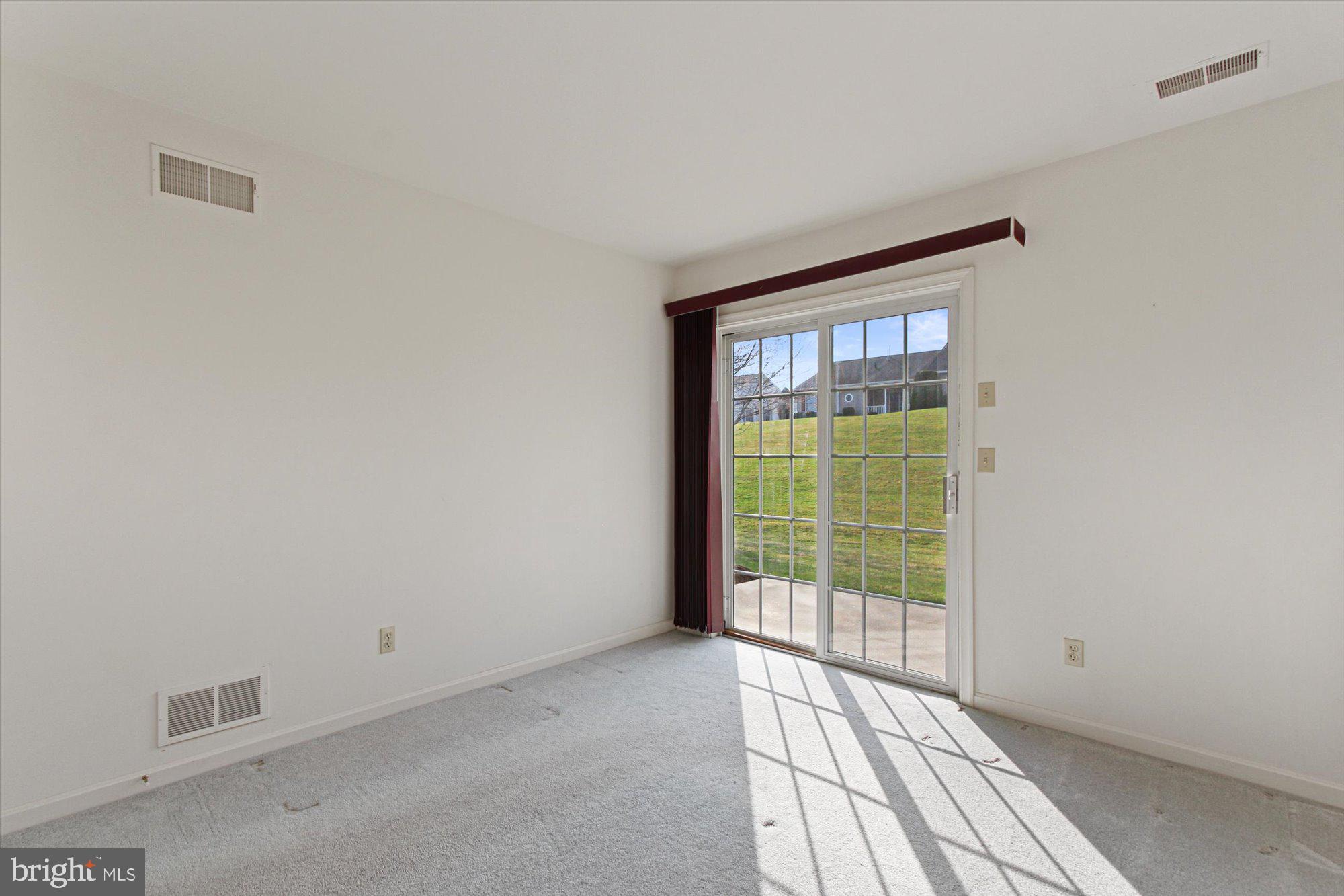 3039 Lakefield Road, Unit 3039 York, PA 17402 - Photo 21 of 30 Gallery Image 21