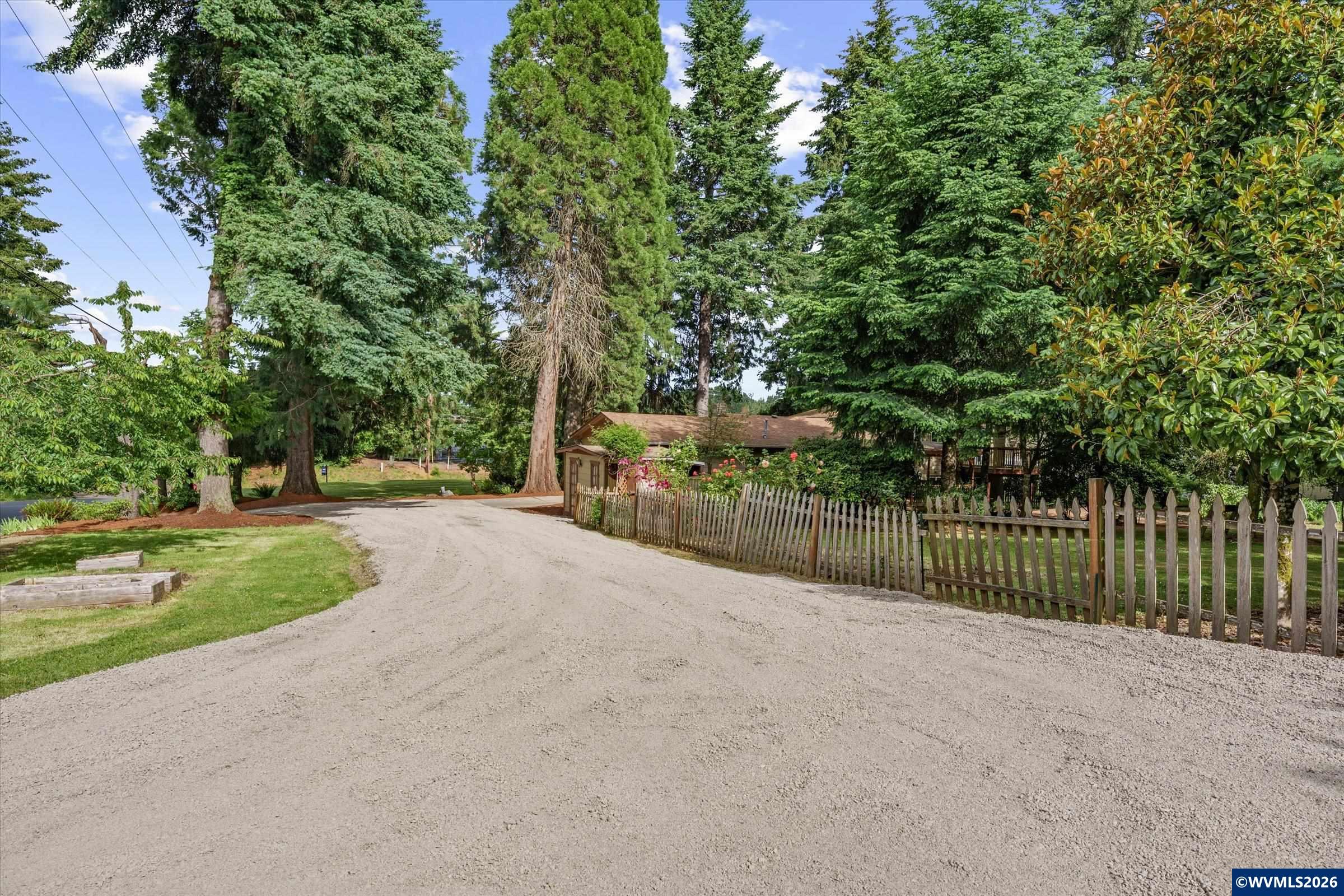 7411 Liberty Road South Salem, OR 97306 - Photo 43 of 50 Gallery Image 43