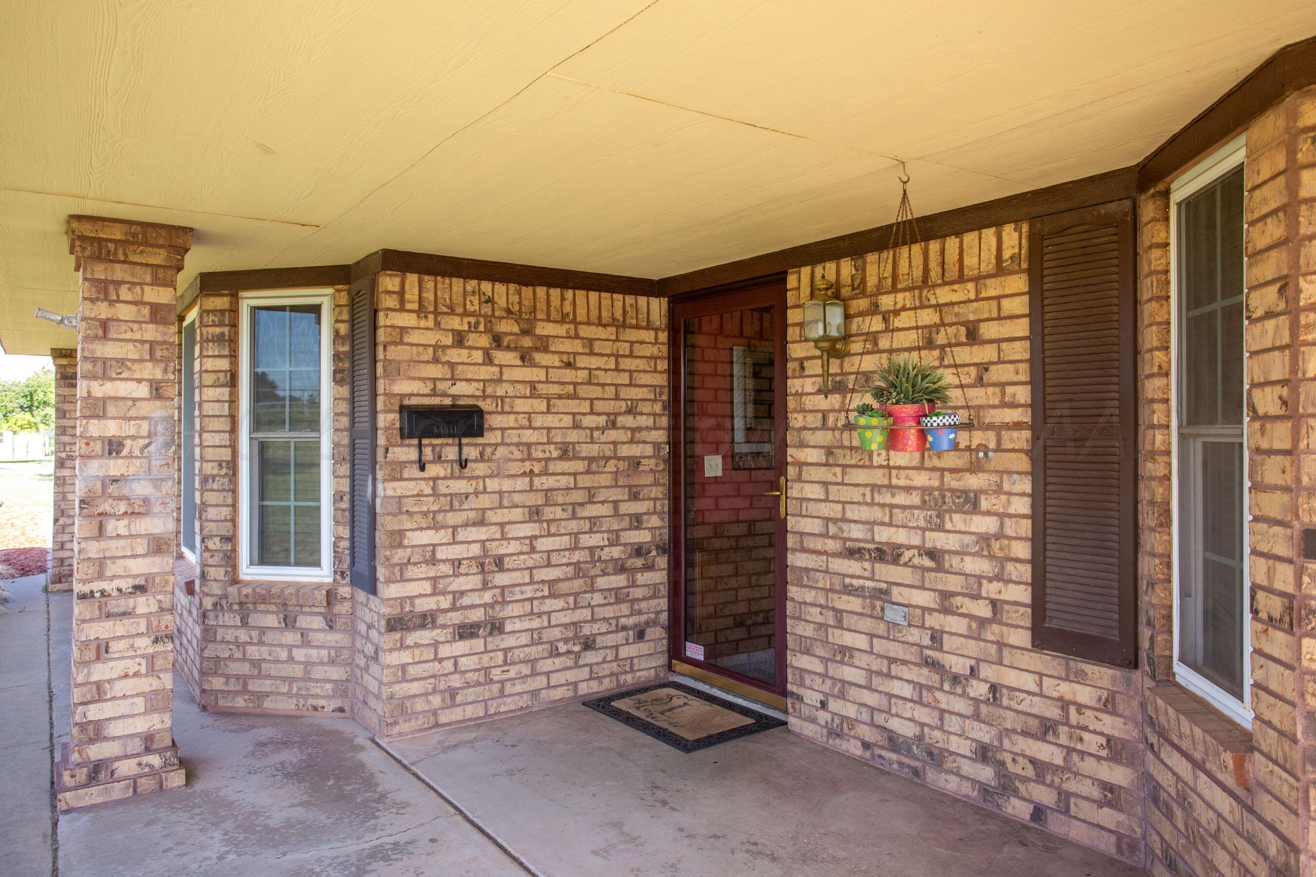 238 Quail Ridge Road Amarillo, TX 79118 - Photo 4 of 45 Front Porch