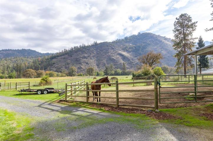 5100 Upper Applegate Road Jacksonville, OR 97530 - Photo 27 of 34 20200402075450464618000000-o