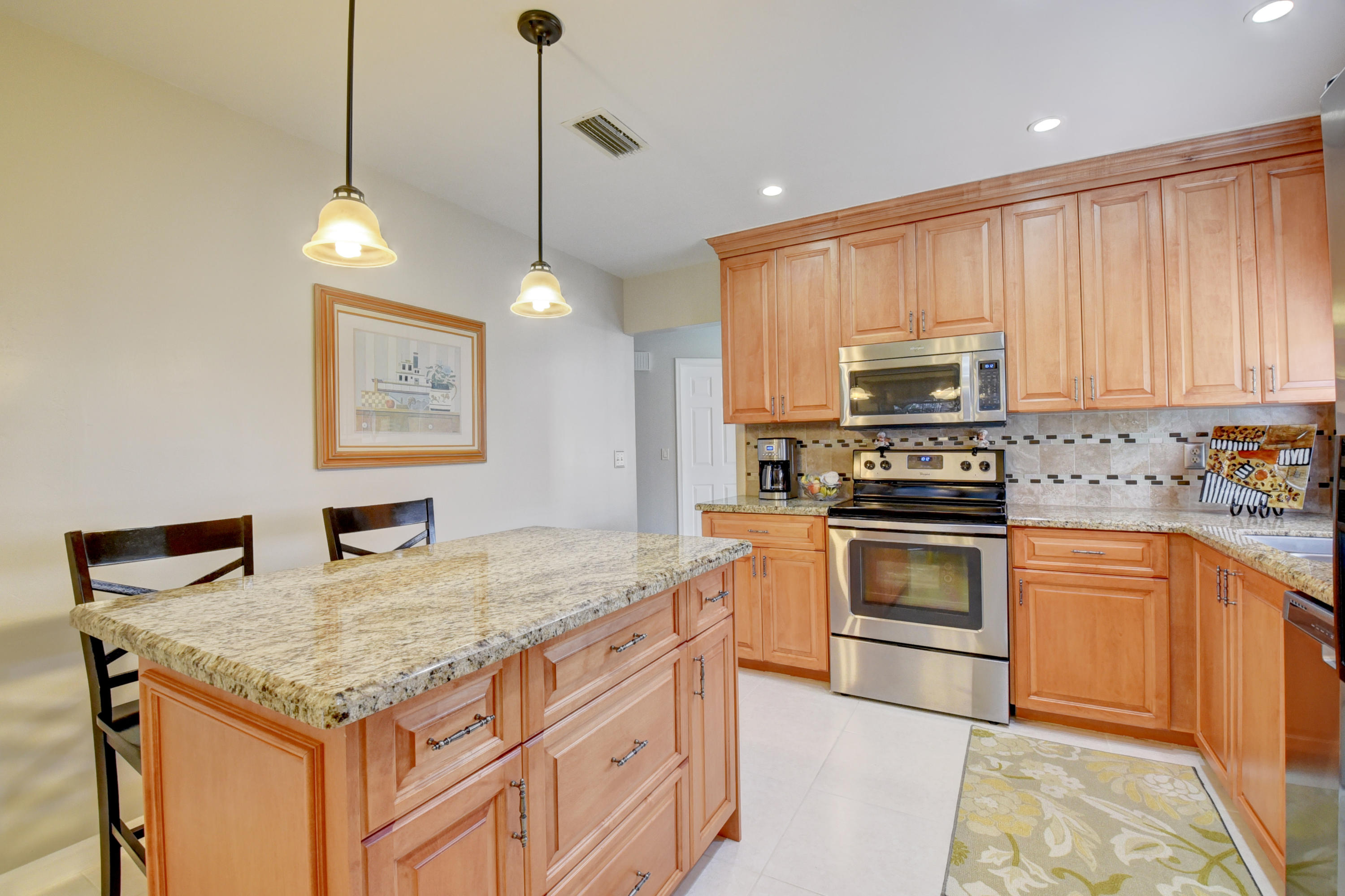 10696 180th Place South Boca Raton, FL 33498 - Photo 4 of 54 Virtuals1 (12)