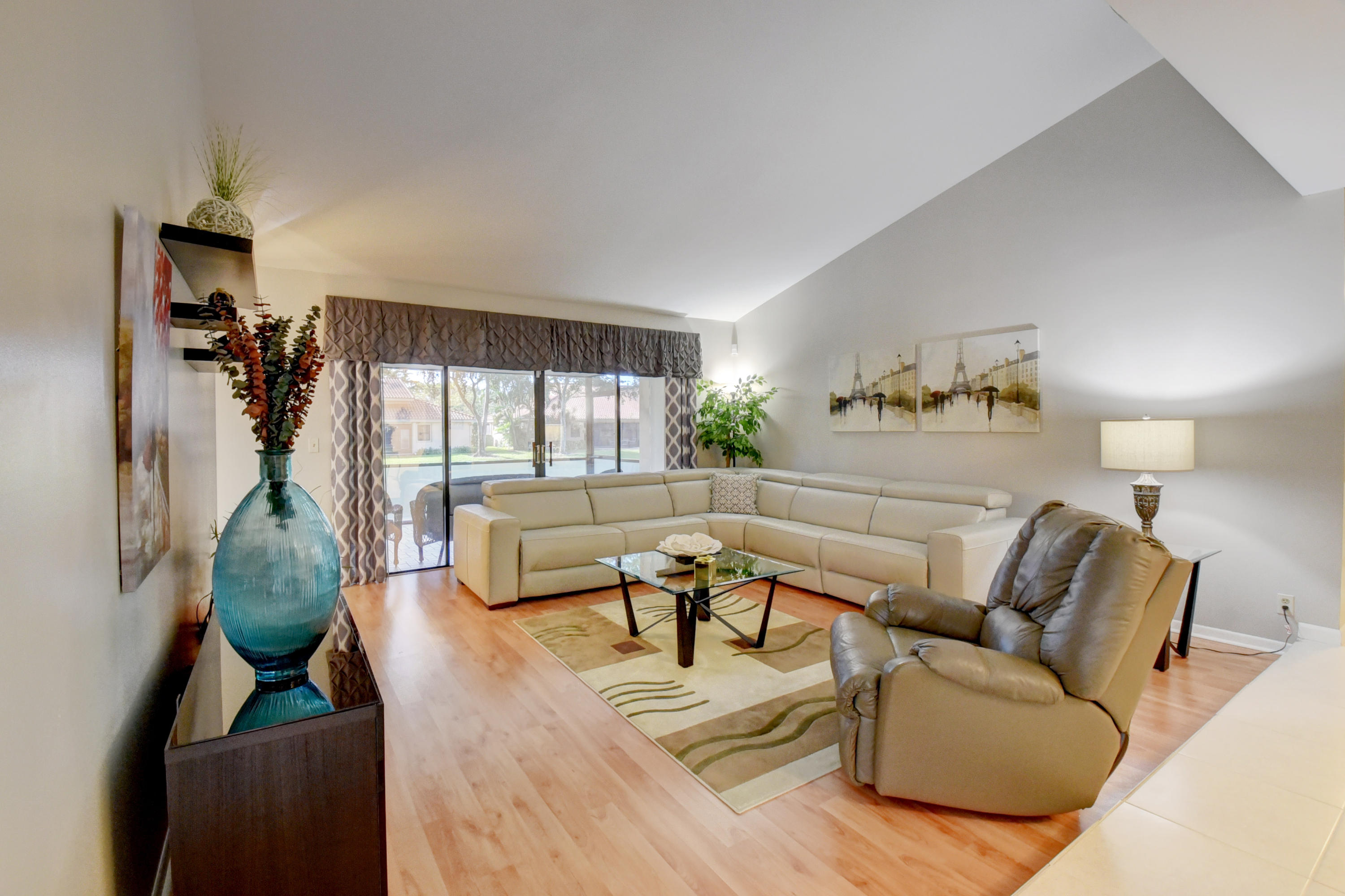 10696 180th Place South Boca Raton, FL 33498 - Photo 8 of 54 Virtuals1 (7)