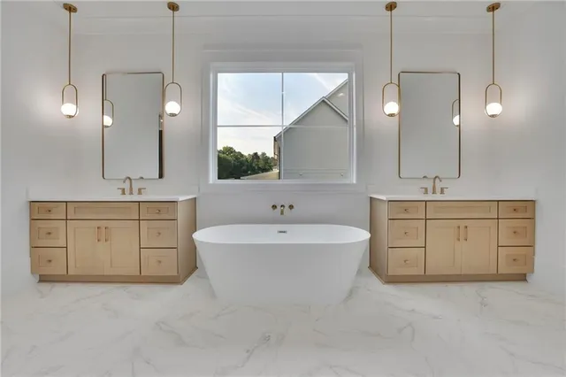 $1,750,000 | 3903 Indian Shoals Road Southeast, Bethlehem, GA 30620