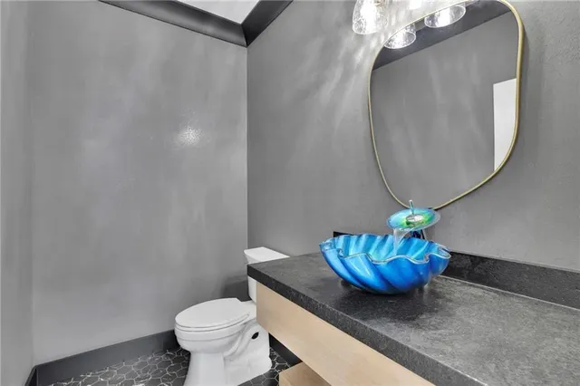 $1,750,000 | 3903 Indian Shoals Road Southeast, Bethlehem, GA 30620