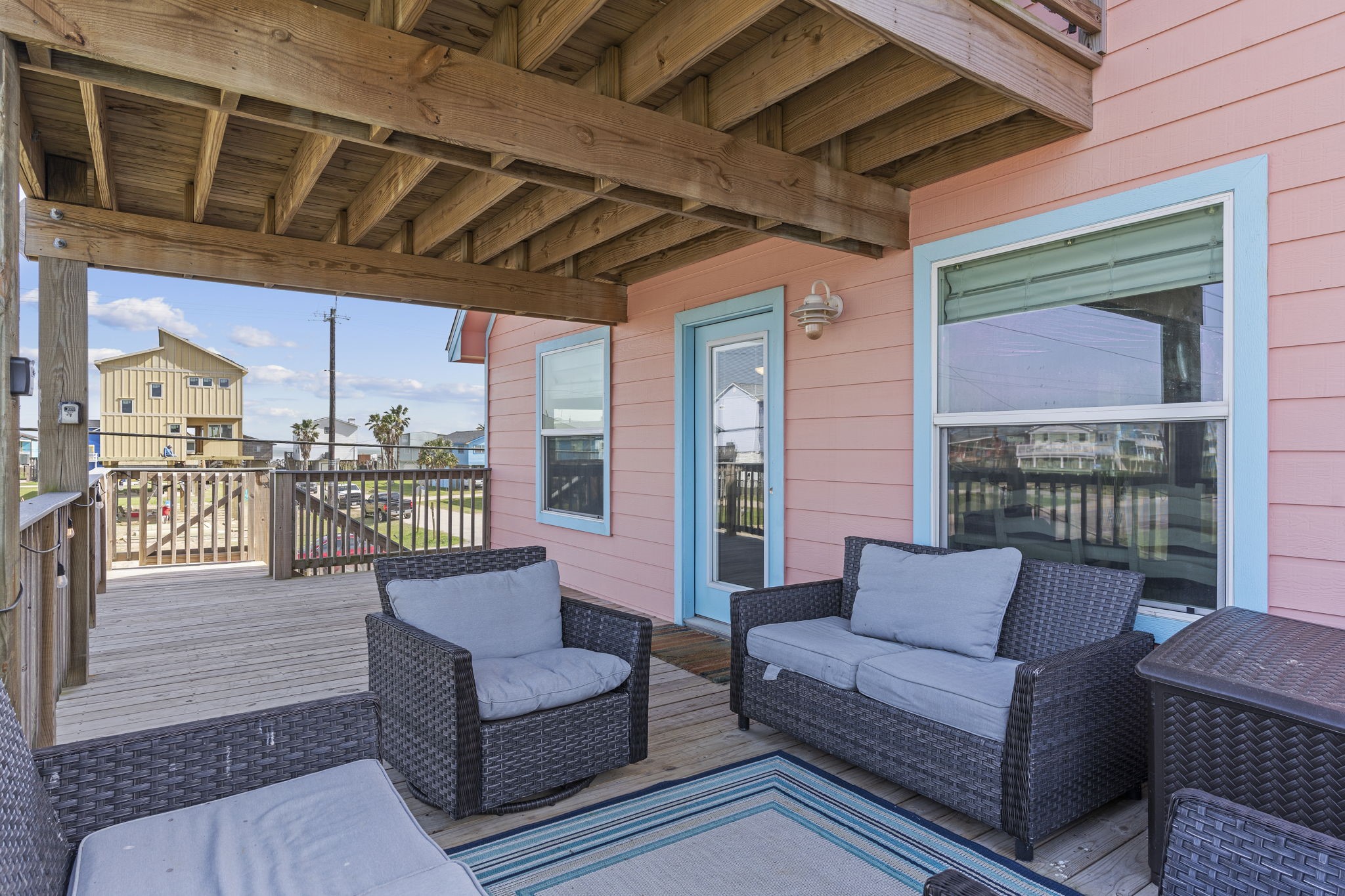 203 Sandpebble Place Surfside Beach, TX 77541 - Photo 3 of 27 a outdoor living space with furniture