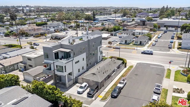 a close view of a stove
