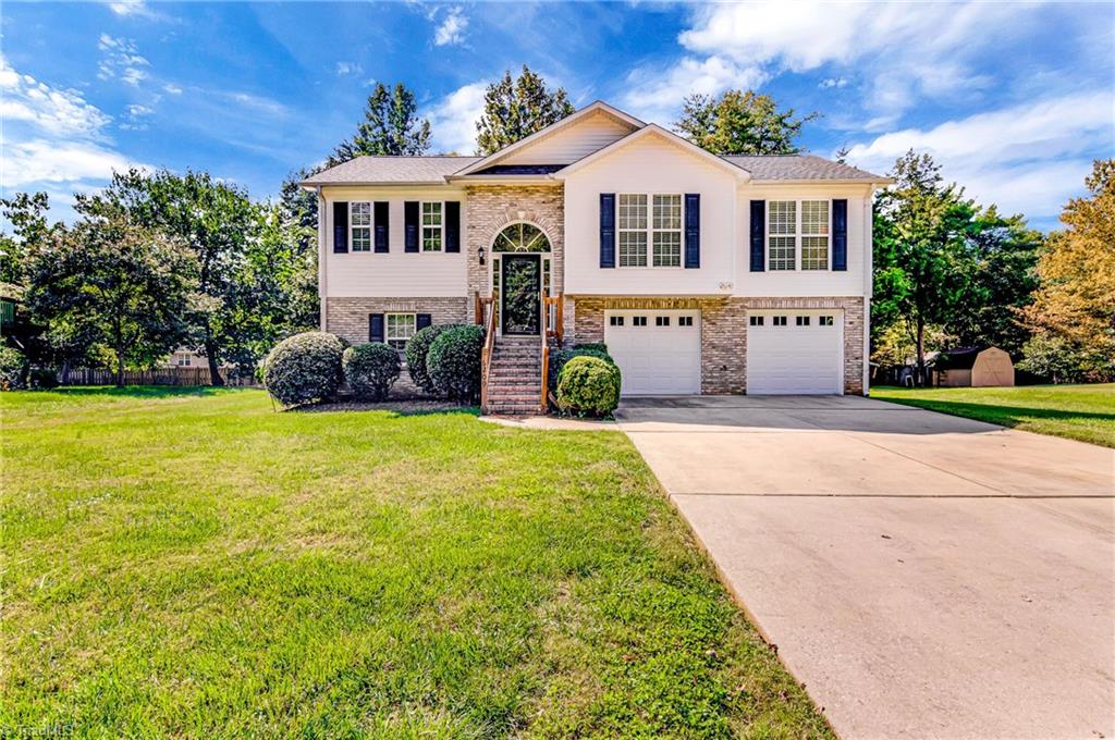 6209 Ballinger Road Greensboro, NC 27410 - Photo 2 of 32 Gallery Image 2