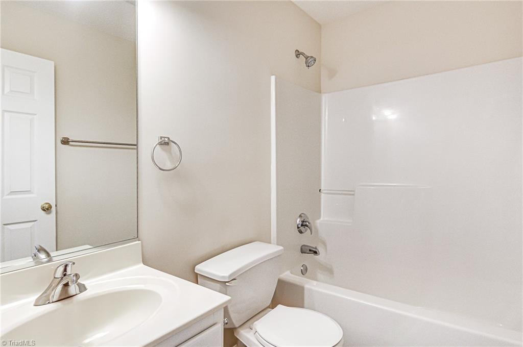 6209 Ballinger Road Greensboro, NC 27410 - Photo 25 of 32 Gallery Image 25