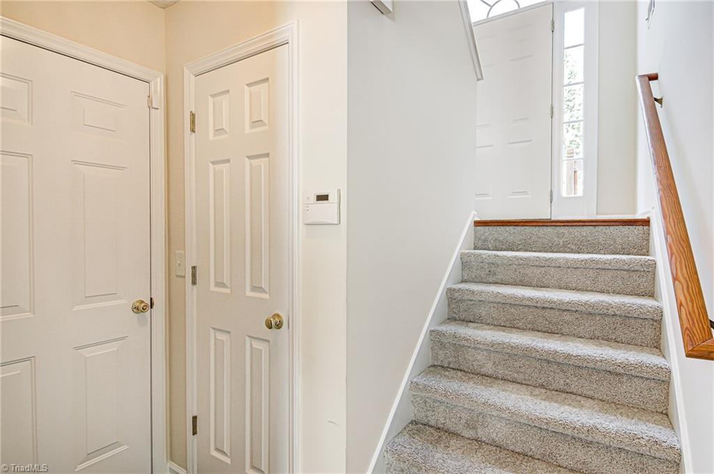 6209 Ballinger Road Greensboro, NC 27410 - Photo 5 of 32 Gallery Image 5