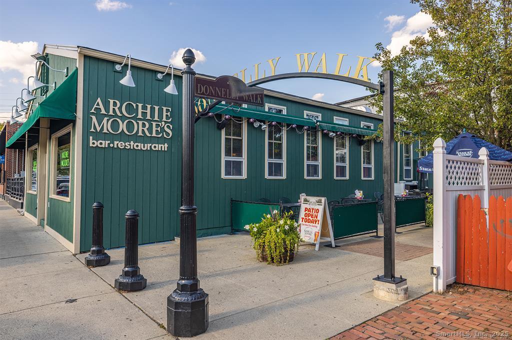 121 Howard Street Fairfield, CT 06824 - Photo 20 of 21