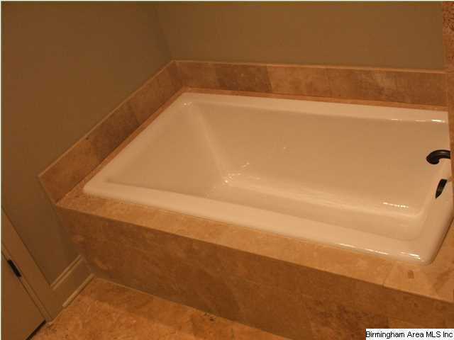 2085 Lancaster Road, Unit 2085 Birmingham, AL 35209 - Photo 10 of 24