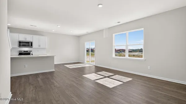 $369,990 | 289 Maddox Drive, Aberdeen, NC 28315