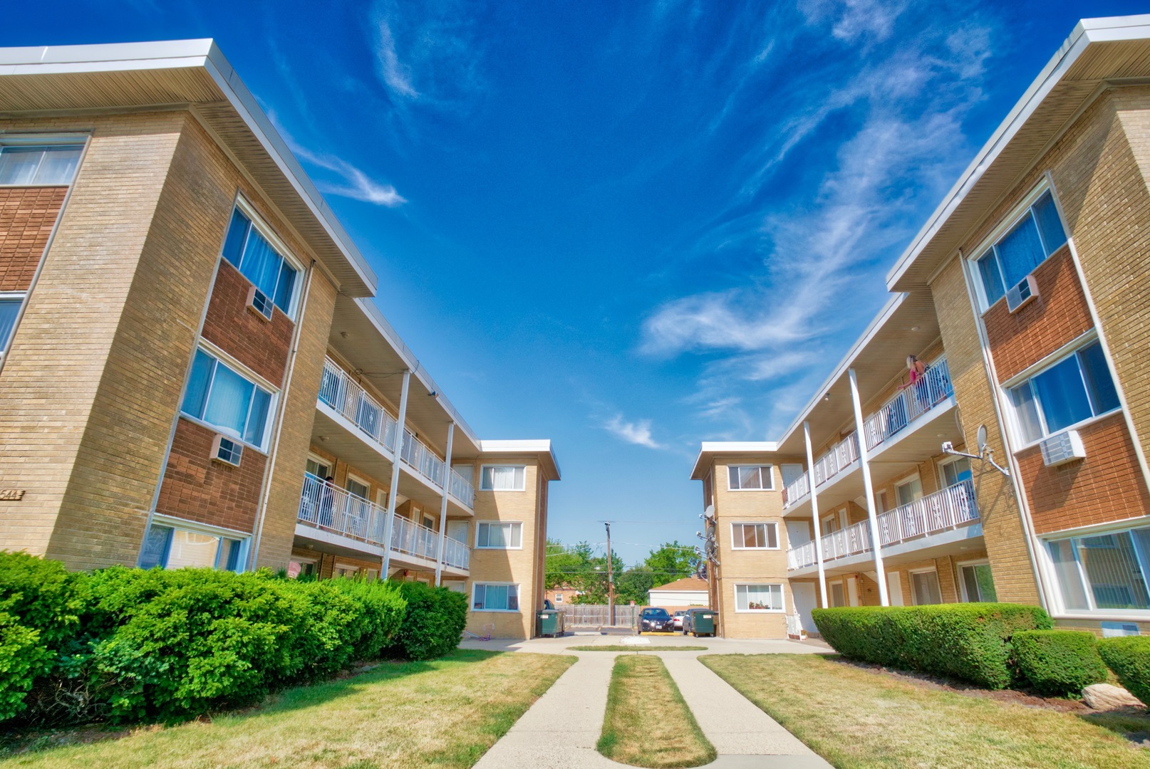 4544 North River Road, Unit C3 Schiller Park, IL 60176 - Photo 1 of 10