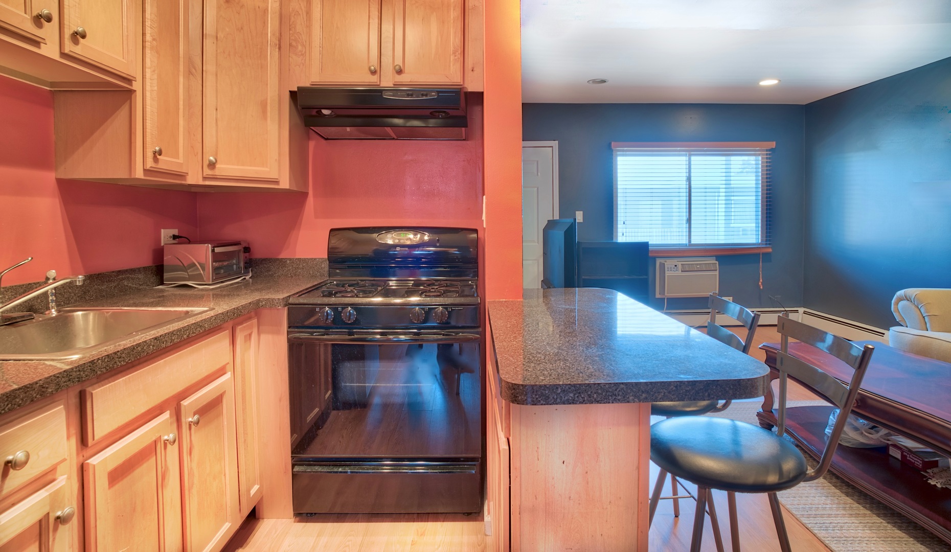 4544 North River Road, Unit C3 Schiller Park, IL 60176 - Photo 7 of 10