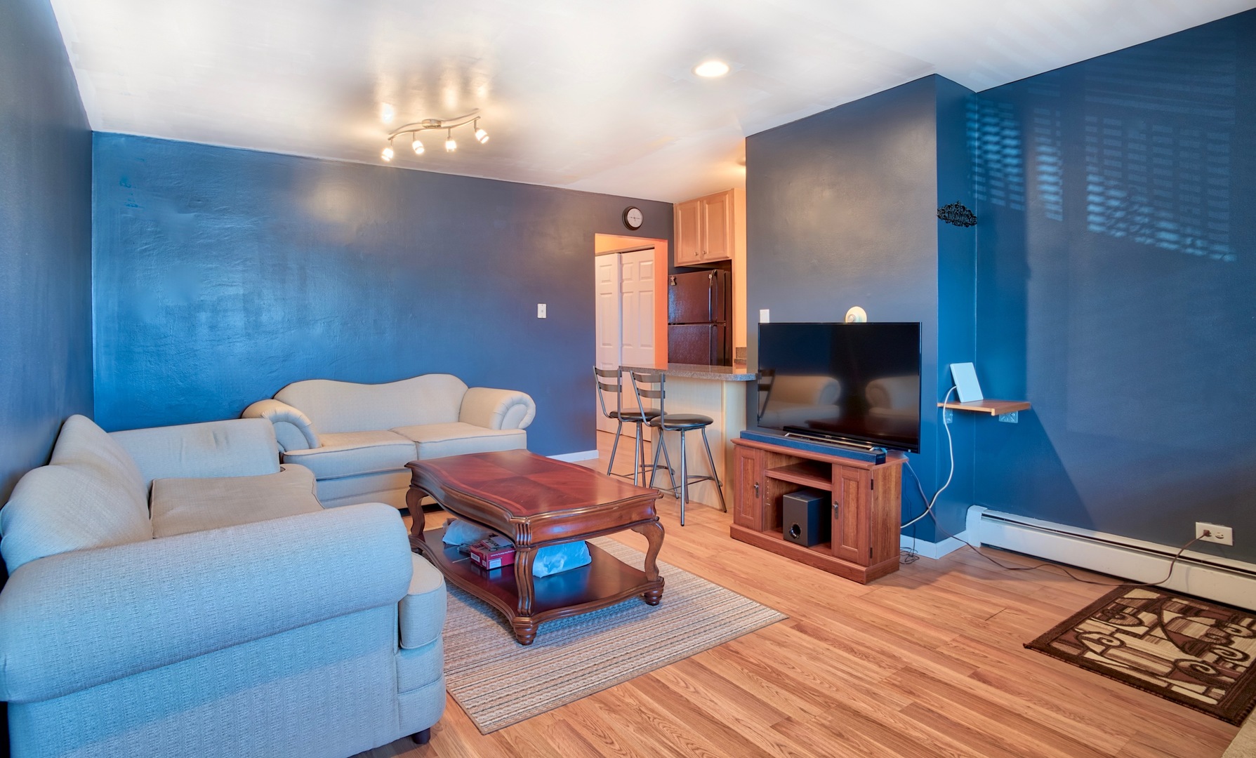 4544 North River Road, Unit C3 Schiller Park, IL 60176 - Photo 8 of 10